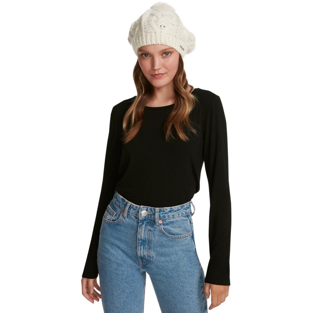 Steve Madden Women's Classic Cable-Knit Beret with Pom Pom